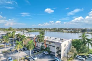 1100 Crystal Lake Dr 205, Pompano Beach, FL 33064 Sold 10/17/24