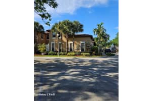 630 SW 147th Ter, Pembroke Pines, FL 33027 Sold 05/31/24