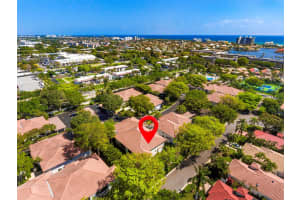 50 Pelican Pointe Dr 204, Delray Beach, FL 33483 Sold 06/20/24