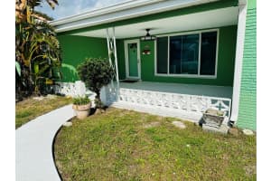 706 NW 9th Ave, Dania Beach, FL 33004 Sold 07/31/24