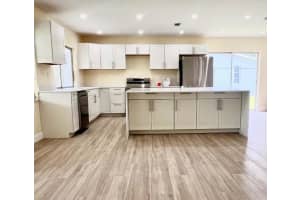 8104 NW 74th Ave, Tamarac, FL 33321 Sold 08/07/24