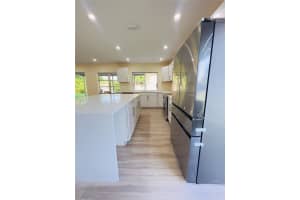 8104 NW 74th Ave, Tamarac, FL 33321 Sold 08/07/24