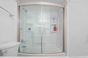 20341 NE 30th Ave 124, Aventura, FL 33180 Sold 06/01/24