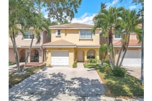 9209 NW 54th St, Sunrise, FL 33351 Sold 10/07/24