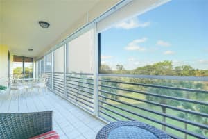 7100 Radice Ct 404, Lauderhill, FL 33319 Sold 12/12/24
