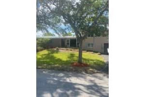 2036 NE 21 AVE, Fort Lauderdale, FL 33305 Sold 12/10/24