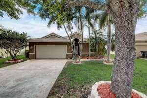 5420 NW 49th St, Coconut Creek, FL 33073 Sold 05/17/24