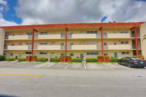9611 N Hollybrook Lake Dr 106, Pembroke Pines, FL 33025 Sold 04/24/24