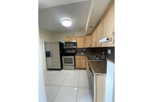 3600 NW 21st St 406, Lauderdale Lakes, FL 33311 Sold 05/01/24