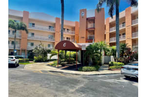 7735 Yardley Dr 313, Fort Lauderdale, FL 33321 Sold 10/23/24