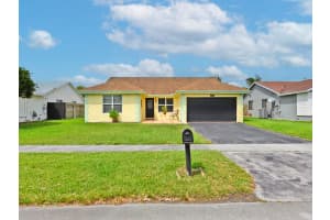 11731 NW 40th Pl, Sunrise, FL 33323 Sold 06/07/24