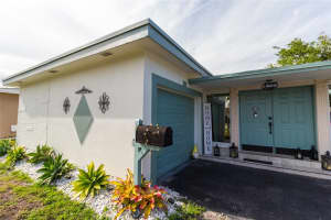 MLS# F10431323, Sunrise, Florida 33322