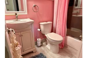 6200 NW 62nd St 203, Tamarac, FL 33319 Sold 07/31/24