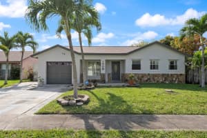 1900 SW 85th Ave, North Lauderdale, FL 33068 Sold 05/17/24
