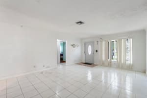 1900 SW 85th Ave, North Lauderdale, FL 33068 Sold 05/17/24