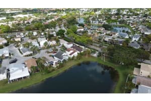 596 W Abingdon Way, Davie, FL 33325 Sold 08/08/24