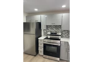 9641 Sunrise Lakes Blvd 211, Sunrise, FL 33322 Sold 09/10/24