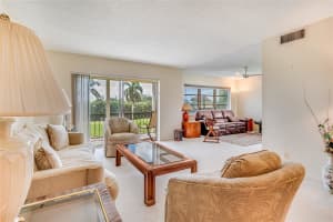 9711 N Hollybrook Lake Dr APT 301, Pembroke Pines, FL 33025, Sold 11/25/24
