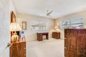 9711 N Hollybrook Lake Dr APT 301, Pembroke Pines, FL 33025, Sold 11/25/24