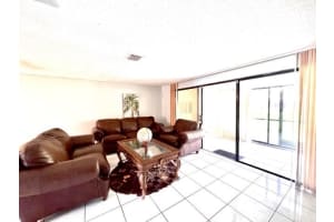 8839 SW Springtree Lakes Dr 8839, Sunrise, FL 33351 Sold 08/01/24