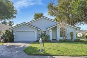 5480 Pine Ct, Coral Springs, FL 33067 Sold 05/22/24