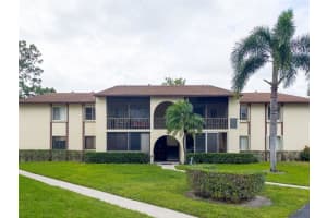 311 Knotty Pine Cir A1, Greenacres, FL 33463 Sold 07/23/24