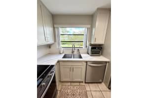 7515 NW 79th Ave 116, Tamarac, FL 33321 Sold 08/19/24