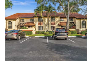 10407 S Circle Lake Dr 102, Boynton Beach, FL 33437 Sold 07/08/24