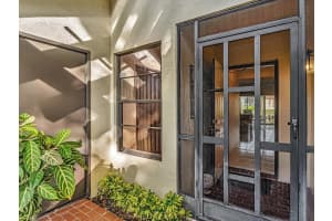 10407 S Circle Lake Dr 102, Boynton Beach, FL 33437 Sold 07/08/24