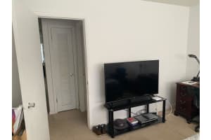 5208 NE 24th Ter F122, Fort Lauderdale, FL 33308 Sold 07/03/24