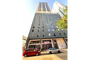 227 NE 2nd st 2702, Miami, FL 33132 Sold 02/20/25