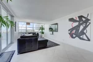 1160 N Federal Hwy 523, Fort Lauderdale, FL 33304 Sold 06/17/24