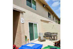 1629 NW 80th Ave B, Margate, FL 33063 Sold 05/30/24