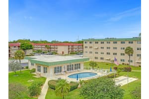 810 SE 7th St 403, Deerfield Beach, FL 33441 Sold 09/19/24