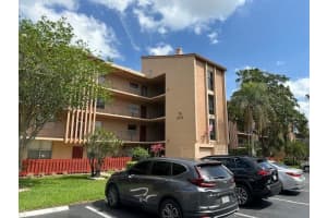 370 NW 76th Ave 304, Margate, FL 33063 Sold 09/06/24