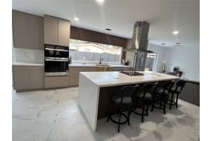 5000 SW 89th Ave, Cooper City, FL 33328 Sold 08/20/24