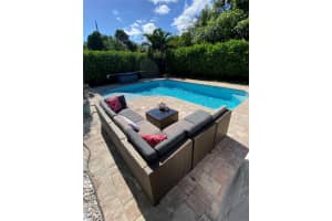 2921 NE 10th Ter, Pompano Beach, FL 33064 Sold 11/04/24