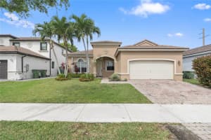 1542 SE 16th Ave, Homestead, FL 33035 Sold 06/27/24