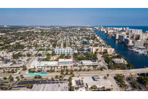 2752 NE 1st St, Pompano Beach, FL 33062 Sold 08/04/25