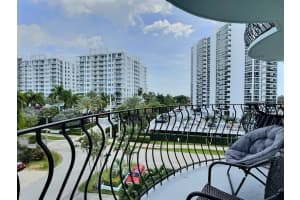 3250 NE 28th St 505, Fort Lauderdale, FL 33308 Sold 06/28/24