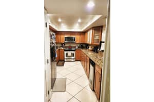 805 Cypress Blvd 307, Pompano Beach, FL 33069 Sold 07/25/25