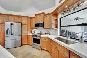 5217 NW 85th Ter, Coral Springs, FL 33067 Sold 05/29/24