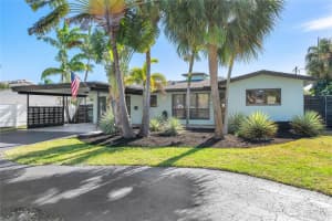 3900 NE 16th Ave, Oakland Park, FL 33334 Sold 02/25/25