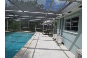 721 W Country Club Cir, Plantation, FL 33317 Sold 06/18/24