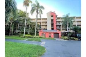 2208 S Cypress Bend Dr 202, Pompano Beach, FL 33069 Sold 06/13/25
