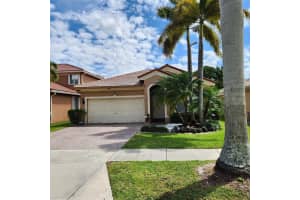 3794 Woodfield Dr, Coconut Creek, FL 33073, Sold 05/28/24