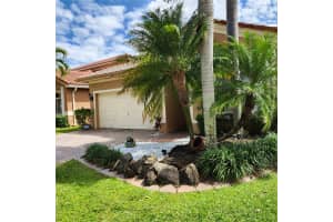 3794 Woodfield Dr, Coconut Creek, FL 33073, Sold 05/28/24