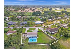 4421 SW 1st St, Plantation, FL 33317 Sold 05/31/24