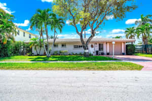 2710 NE 48th Ct, Lighthouse Point, FL 33064, Sold 08/14/24