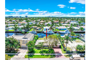 2710 NE 48th Ct, Lighthouse Point, FL 33064, Sold 08/14/24